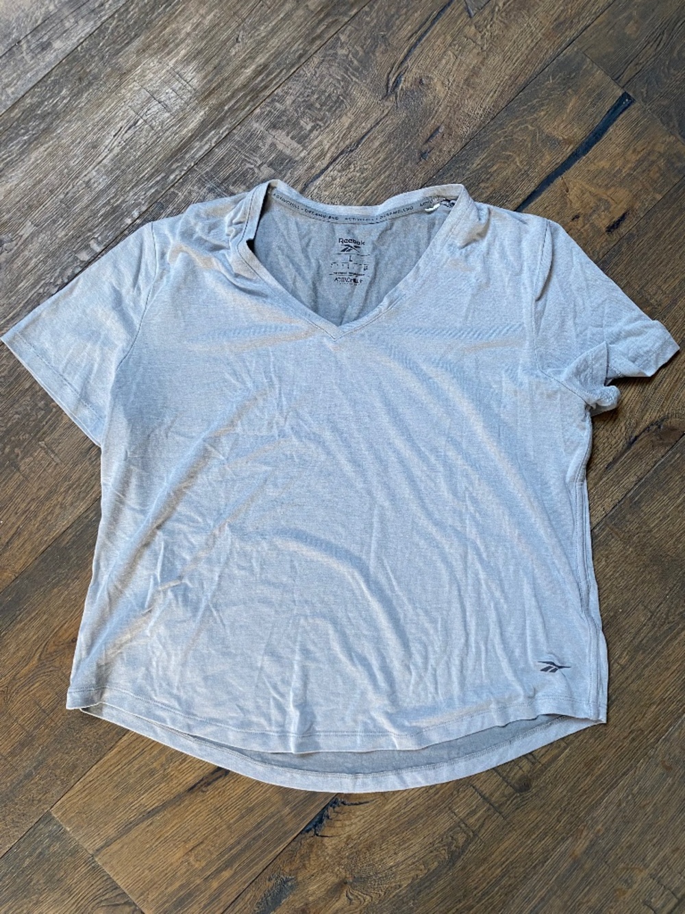 Reebok Activchill + Dreamblend V-Neck Workout Tee Gray Size Large